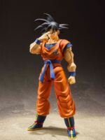 SHFiguarts-Dragon-Ball-Z-Goku-Official-Photos-02